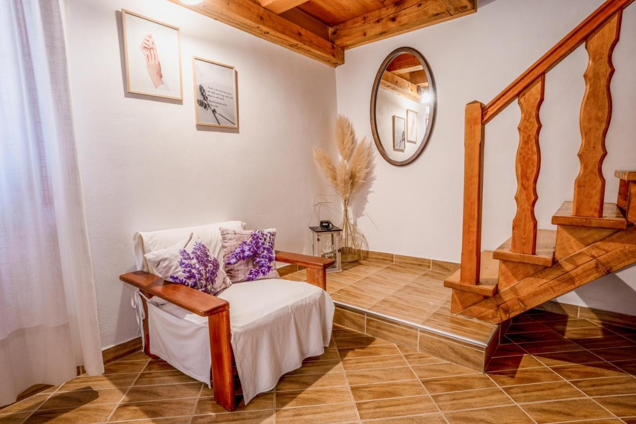 Lavanda Sveti Lovreč Pazenatički Extérieur photo